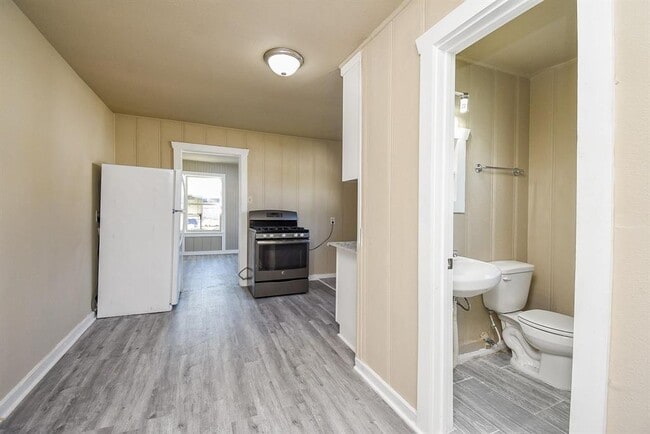 property at 1409 Mcneil St
