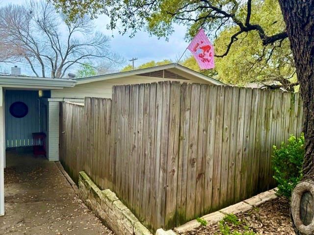 2414 S 5th St in Austin, TX - Building Photo - Building Photo