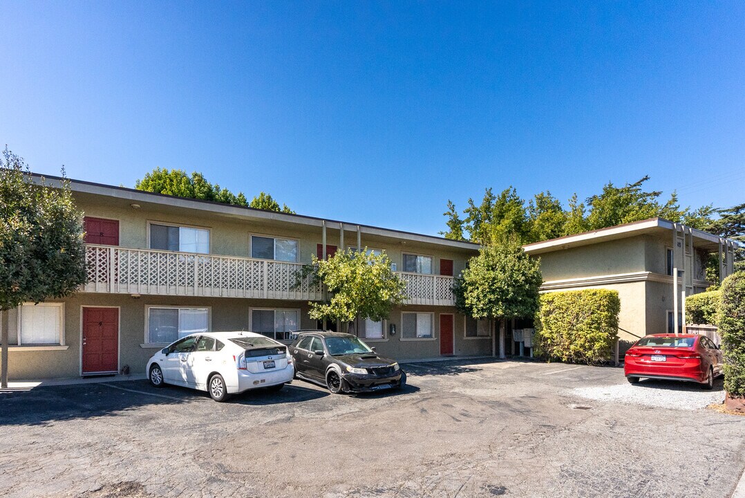 803 Laurel St in Santa Cruz, CA - Foto de edificio