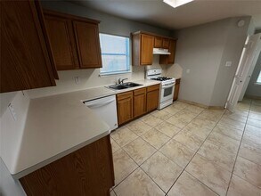 4919 Kasos Isle Dr in Spring, TX - Building Photo - Building Photo