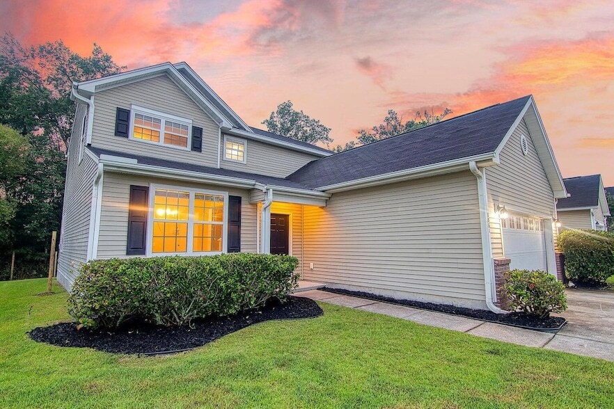 1861 Cornsilk Dr in Charleston, SC - Building Photo