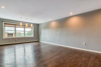 1615 Park Ave-Unit -4E-ANNUAL RENTAL in Asbury Park, NJ - Building Photo - Building Photo
