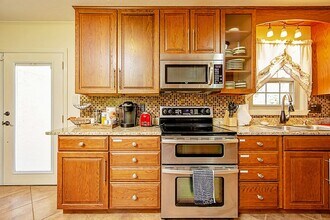 104 McFadyen Dr in Fayetteville, NC - Building Photo - Building Photo