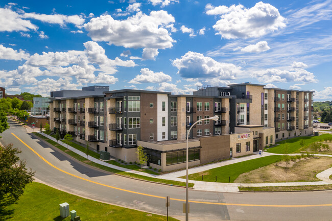 Maven Apartments in Burnsville, MN - Building Photo - Building Photo