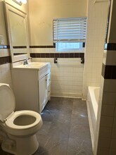 2405 Bay St in Morehead City, NC - Building Photo - Building Photo