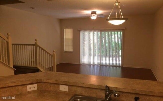 5663 Greenland Rd in Jacksonville, FL - Building Photo - Building Photo