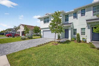 1407 Tangled Orchard Trce in Wellington, FL - Building Photo - Building Photo