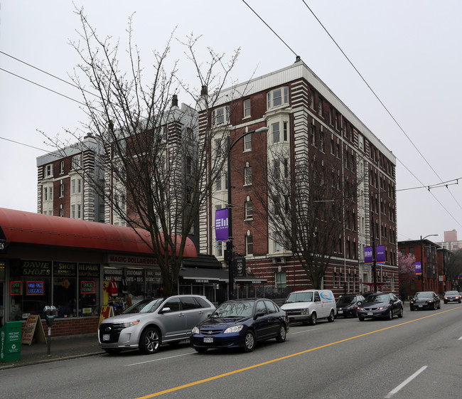 Holly Lodge in Vancouver, BC - Building Photo - Building Photo