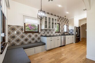 2117 Redrock Ct in Los Angeles, CA - Building Photo - Building Photo