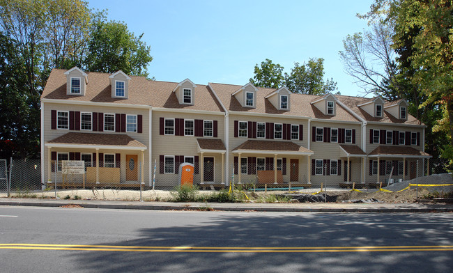 20 Pond St in Weymouth, MA - Building Photo - Building Photo