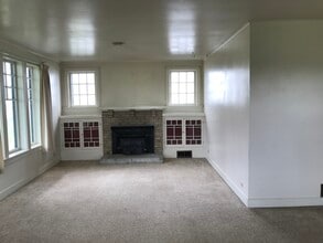 615 W Main St, Unit 615 w main st house in Elma, WA - Foto de edificio - Building Photo