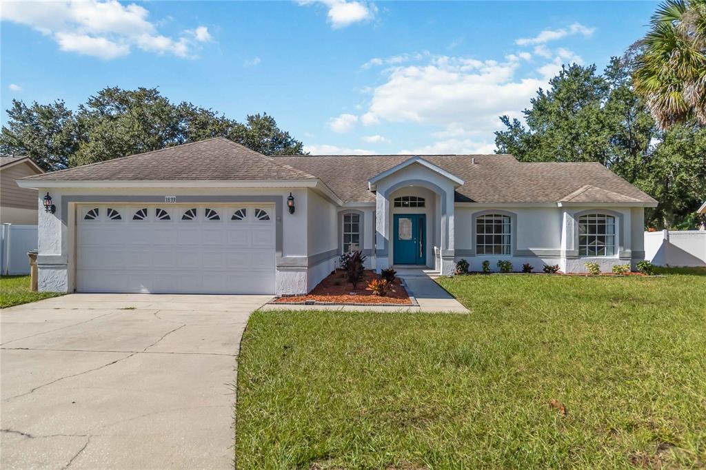 1833 Marsh Ct in Clermont, FL - Building Photo