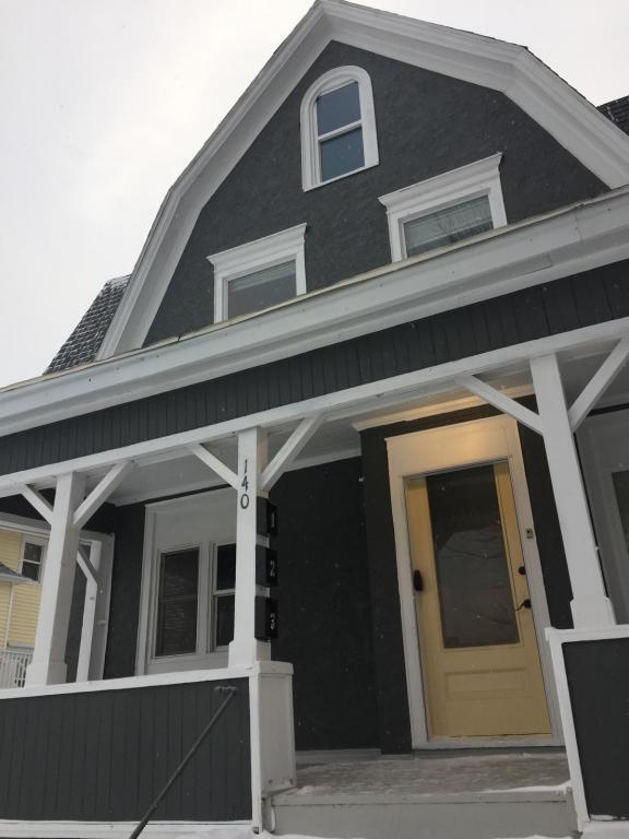 property at 140 N 31st Ave