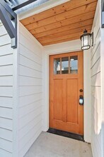 2408 SW Edmunds St in Seattle, WA - Building Photo - Building Photo