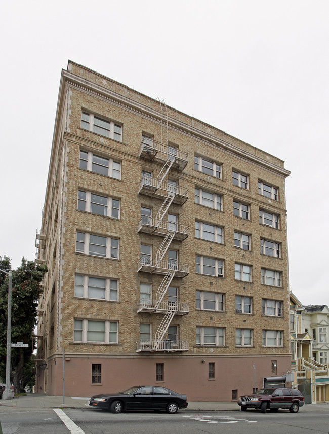 Alamo Square Apartments in San Francisco, CA - Foto de edificio - Building Photo