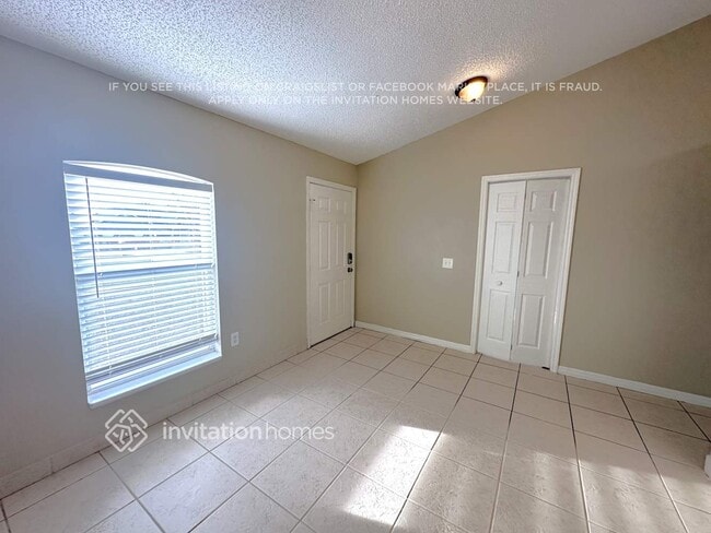 2535 E Juliet Dr in Deltona, FL - Foto de edificio - Building Photo