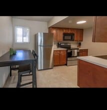 3851 Daisy St in Las Vegas, NV - Building Photo - Building Photo