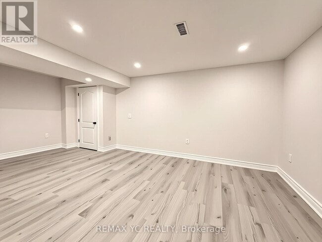 property at 402 Handley Crescent