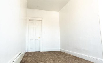 14 Horton Ave in New Rochelle, NY - Building Photo - Building Photo