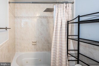 1437 Spring Rd NW-Unit -34 in Washington, DC - Building Photo - Building Photo