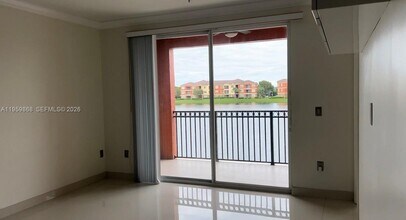 4702 SW 160th Ave in Miramar, FL - Building Photo - Building Photo