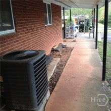 1250 Venita Dr in Athens, GA - Building Photo - Building Photo