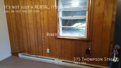 375 Thompson St in Dayton, VA - Building Photo - Building Photo