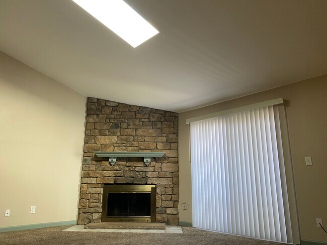 12063 E Harvard Ave, Unit Harvard #203 in Aurora, CO - Building Photo - Building Photo