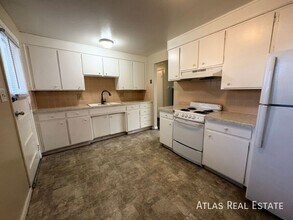 4576 Everett Ct in Wheat Ridge, CO - Building Photo - Building Photo