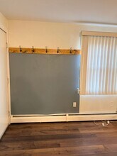 5 Grandview Dr in Farmington, CT - Foto de edificio - Building Photo