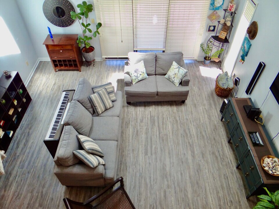 1920 Bent Grass Dr in Surfside Beach, SC - Building Photo