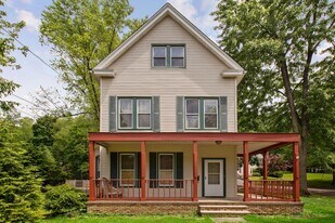 48 Stelfox St in Demarest, NJ - Building Photo