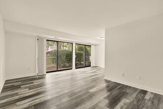 5105 10th Pl S in Arlington, VA - Foto de edificio - Building Photo