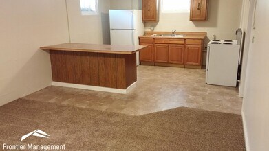 626 Bertrand St in Manhattan, KS - Building Photo - Building Photo