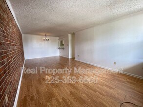 3101 Highland Rd in Baton Rouge, LA - Building Photo - Building Photo