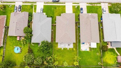 3057 Illinois Pl in Gulf Breeze, FL - Building Photo - Building Photo