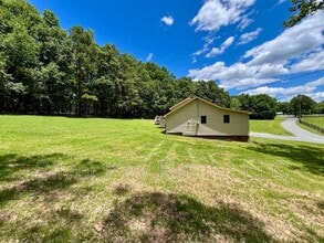 1719 Reed Rd in Ten Mile, TN - Building Photo - Building Photo