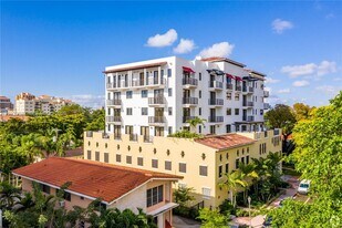 1091 Galiano St in Coral Gables, FL - Building Photo