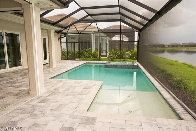 14319 Laguna Spgs Ln in Naples, FL - Building Photo - Building Photo
