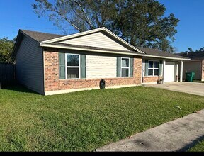 1534 Delta Dr in La Place, LA - Building Photo - Building Photo