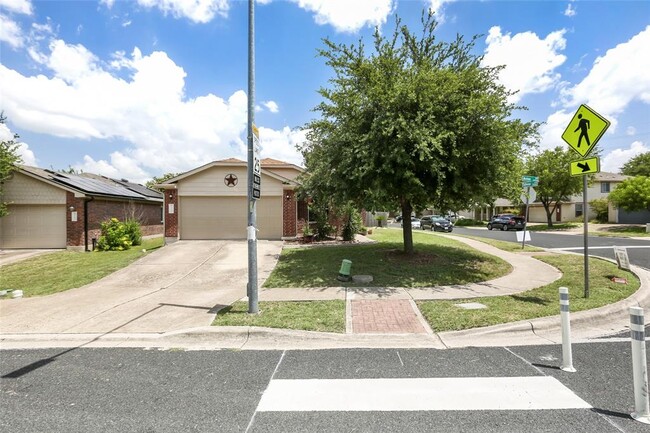 1721 Anise Dr in Austin, TX - Building Photo - Building Photo