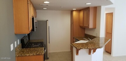 259 Riverdale Ct in Camarillo, CA - Building Photo - Building Photo
