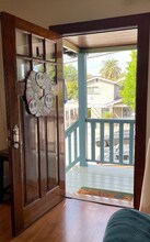 852 Laveta Terrace in Los Angeles, CA - Building Photo - Building Photo