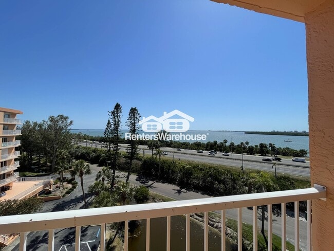 property at 7430 Sunshine Skyway Ln S