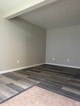 516 Massillon Rd in Akron, OH - Building Photo - Building Photo