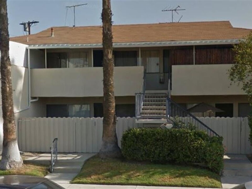 6701 Wilkinson in North Hollywood, CA - Building Photo