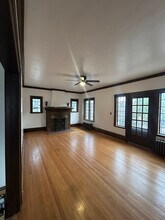 1814 Olive St, Unit 2 in Scranton, PA - Foto de edificio - Building Photo