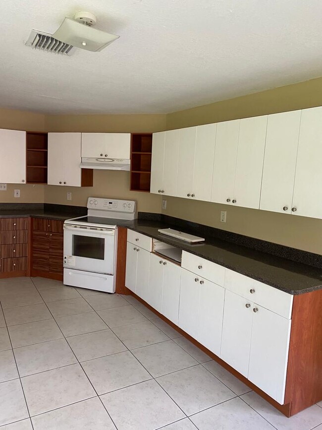 property at 1451 Egret Rd