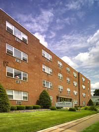 Audubon Arms in Audubon, NJ - Foto de edificio - Building Photo