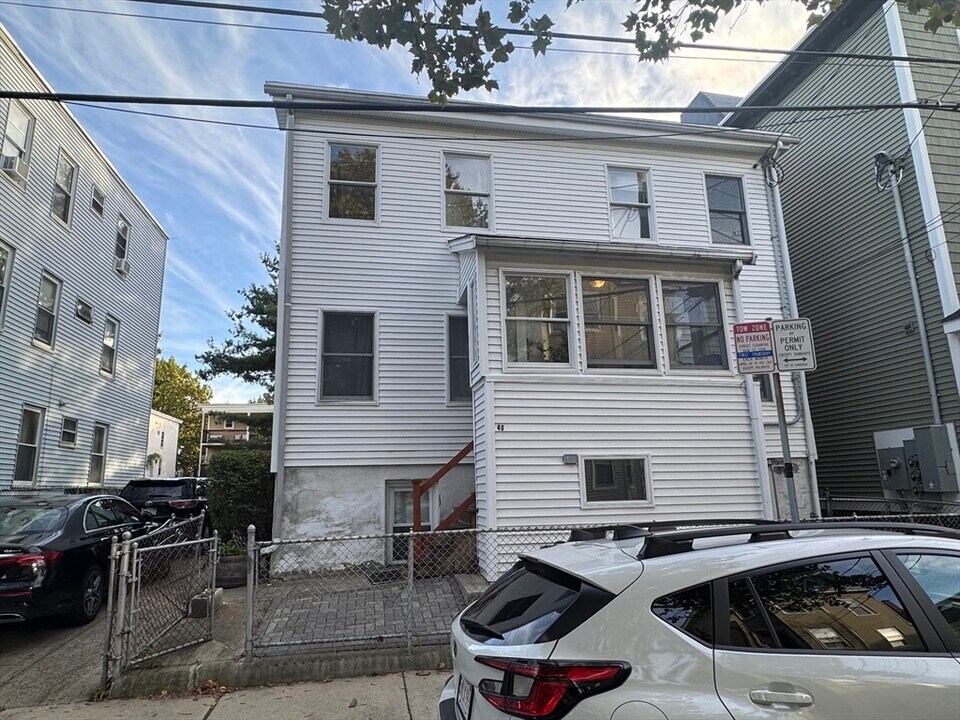 40 Plymouth St in Cambridge, MA - Building Photo